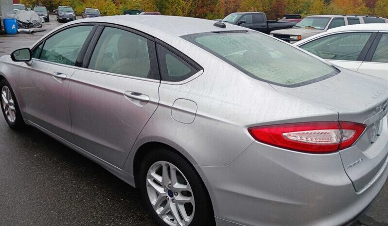 2016 Ford Fusion SE full