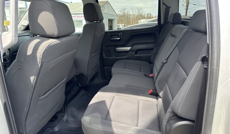 2018 Chevrolet Silverado 1500 LT full