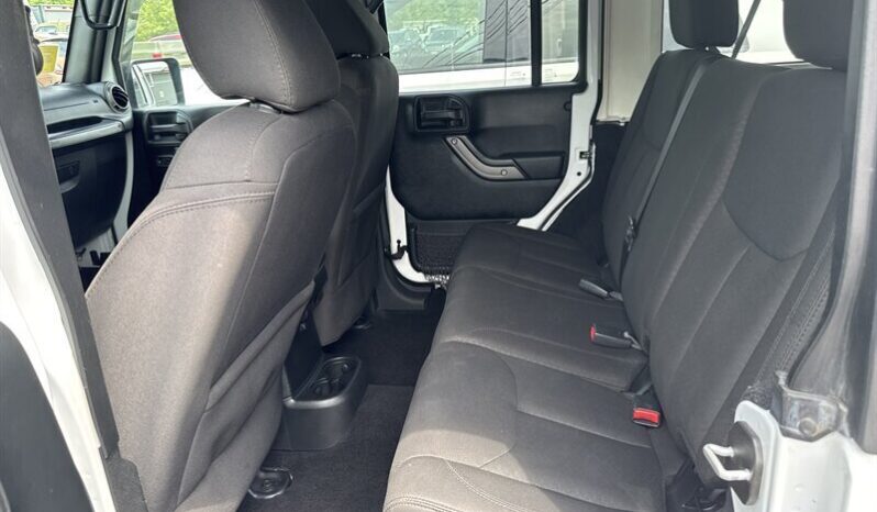 2016 Jeep Wrangler Unlimited Sport full