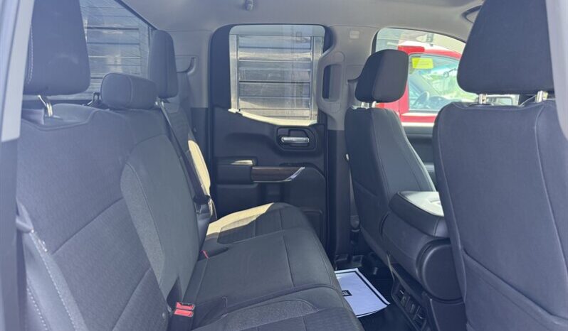 2019 Chevrolet Silverado 1500 RST full