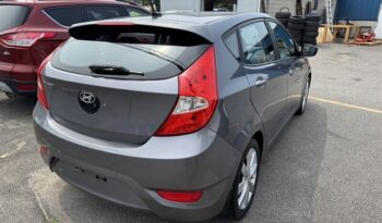 2013 Hyundai ACCENT SE full