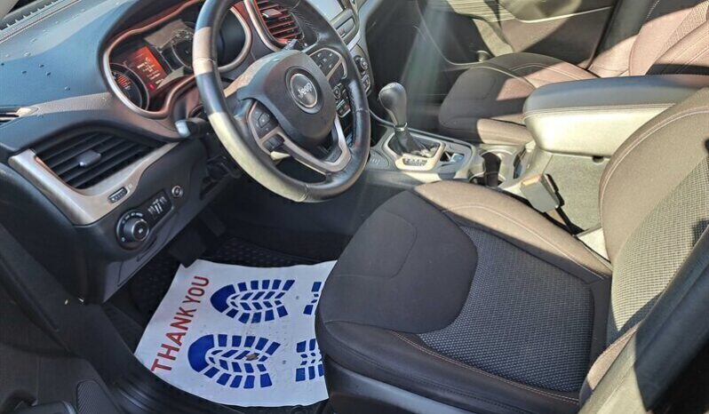 2016 Jeep Cherokee Latitude full