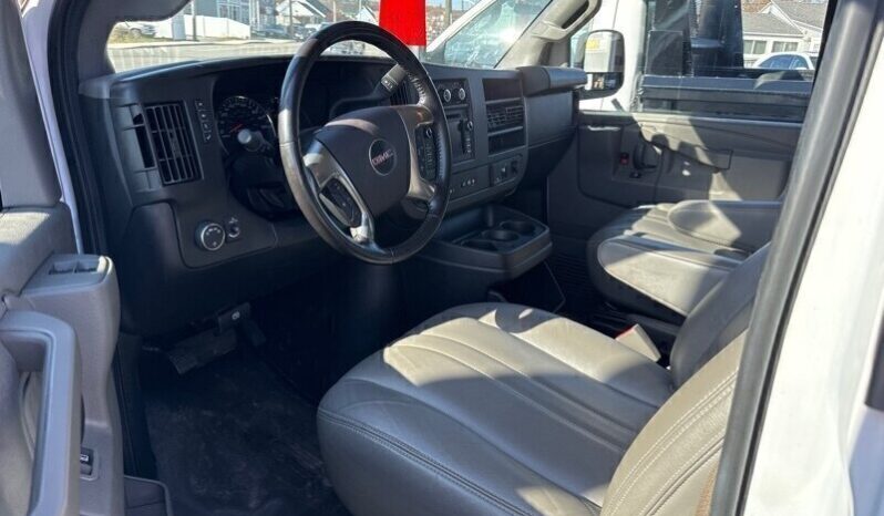 2019 GMC Savana 2500 full