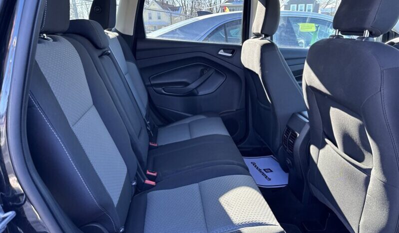 2019 Ford Escape SE full