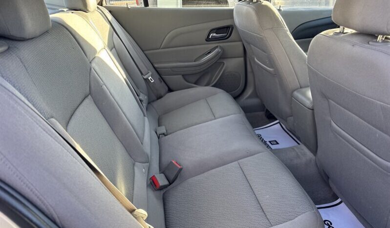 2015 Chevrolet Malibu LS full