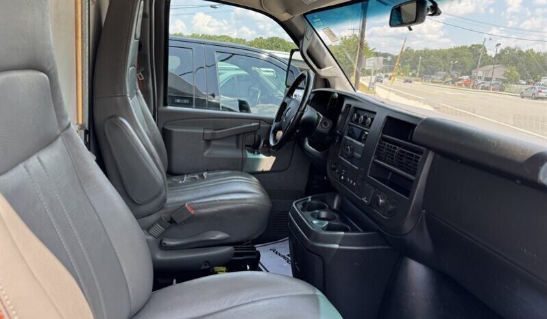 2021 GMC Savana 3500 full