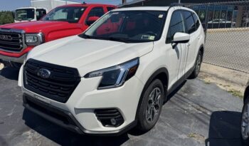 2024 Subaru Forester Premium full