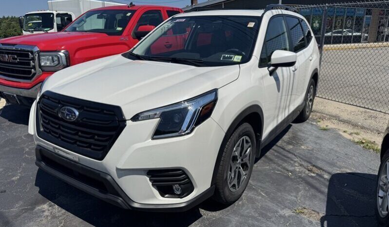 2024 Subaru Forester Premium full