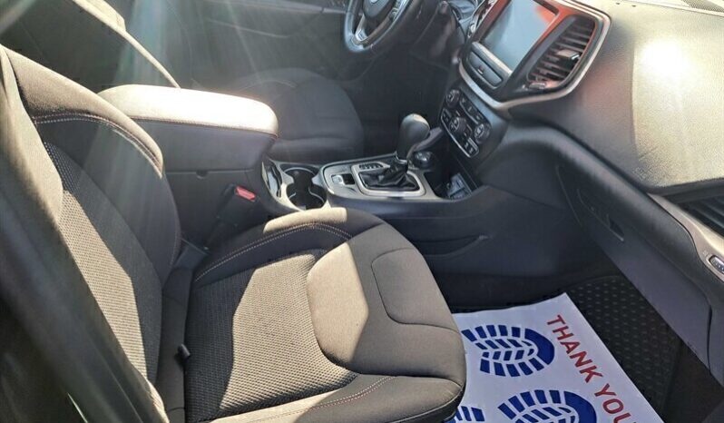 2016 Jeep Cherokee Latitude full