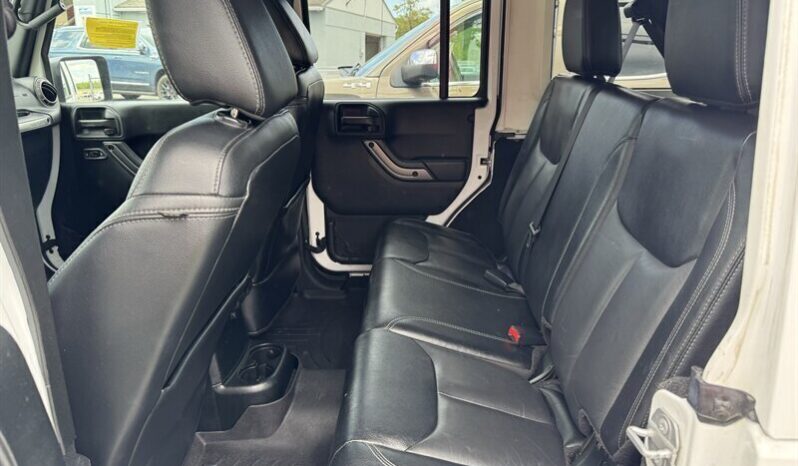 2018 Jeep Wrangler JK Unlimited Sahara full
